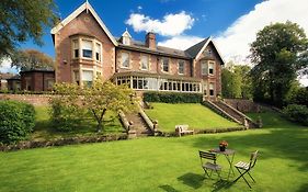 Eslington Manor
